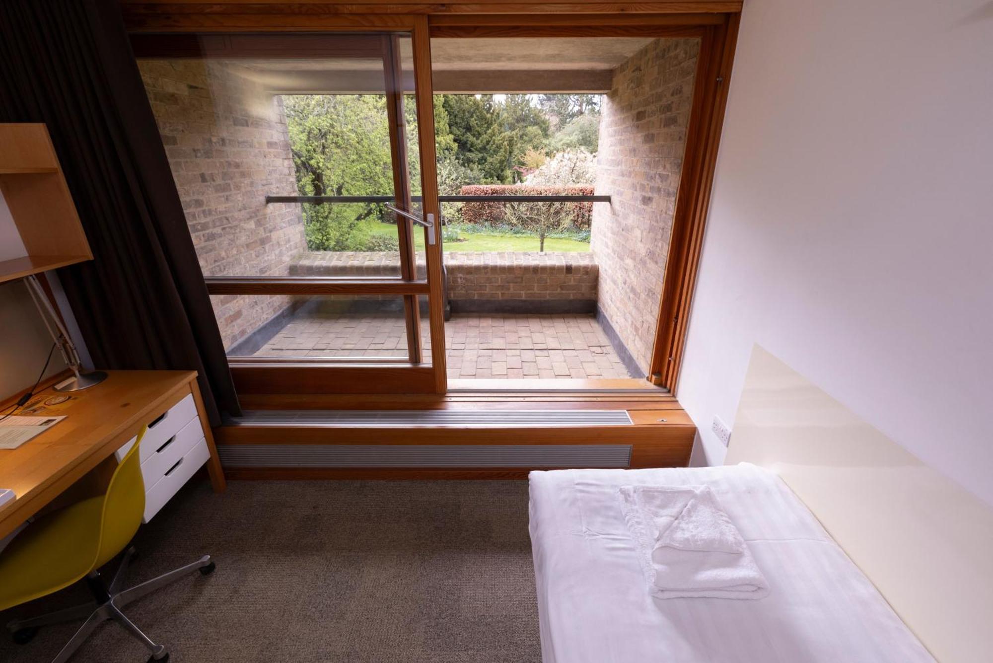 Harvey Court Gonville And Caius College Cambridge  Exterior photo